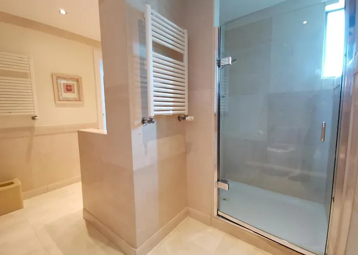 Entire Floor Parque Nacoes Prime Expo30 *