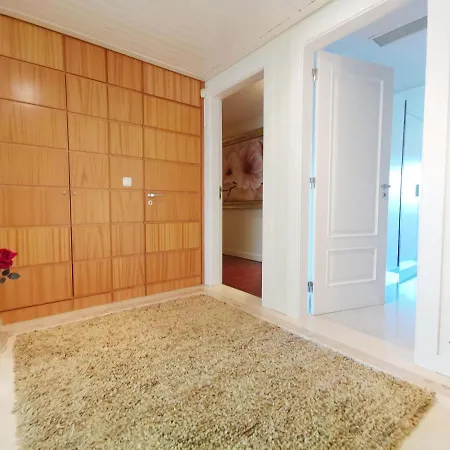 Entire Floor Parque Nacoes Prime Expo30 Lägenhet Lisboa